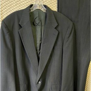 Mens navy blue towncraft suit. ( please read sizes in description)